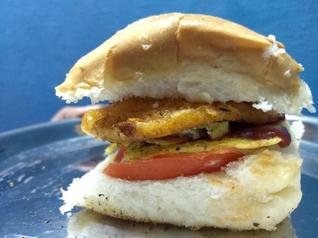ALOO TIKKI CHEESE VADA PAV Yuvathi Magz